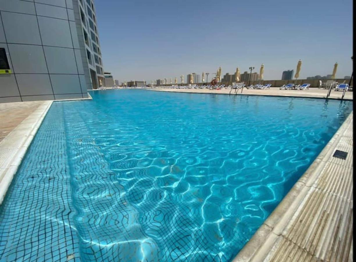 2 Bedroom Luxury Beach Apartment With Full Seaview Ajman Exteriör bild