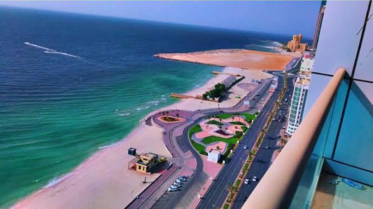 2 Bedroom Luxury Beach Apartment With Full Seaview Ajman Exteriör bild