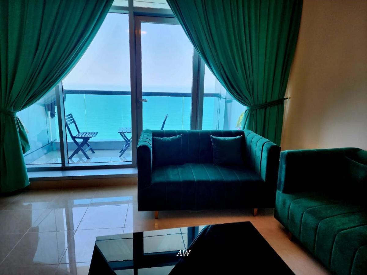 2 Bedroom Luxury Beach Apartment With Full Seaview Ajman Exteriör bild